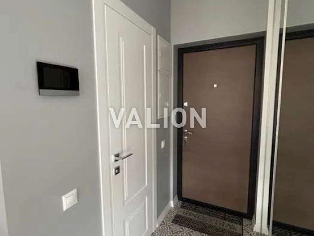 Продажа 1-к квартиры улица Салютная 2б