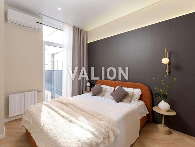 Продаж 1-к квартири вул. Вавилових 11