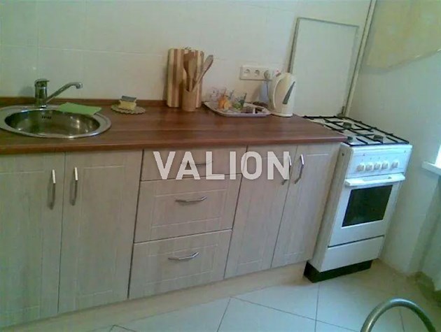 Продажа 1-к квартиры ул. Виктора Ярмолы 38