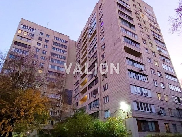 Эксклюзивная продажа 2-х комнатной квартиры в самом сердце Киева! Без комиссии для покупателя! Киев, Печерский район. Ул. Князей Острожских (Московская), 17/2