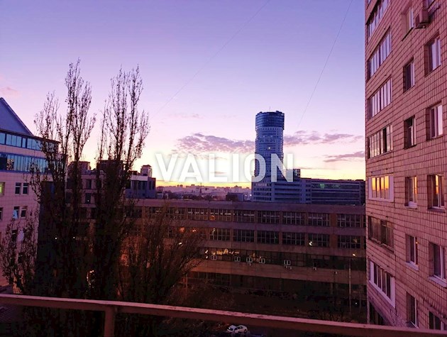 Эксклюзивная продажа 2-х комнатной квартиры в самом сердце Киева! Без комиссии для покупателя! Киев, Печерский район. Ул. Князей Острожских (Московская), 17/2