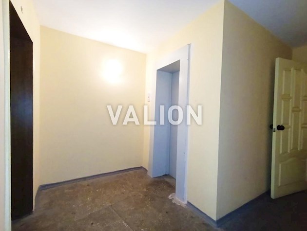 Эксклюзивная продажа 2-х комнатной квартиры в самом сердце Киева! Без комиссии для покупателя! Киев, Печерский район. Ул. Князей Острожских (Московская), 17/2