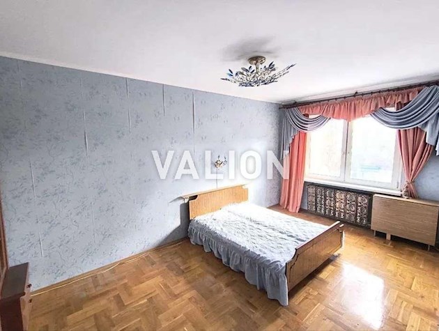 Продаж 3-к квартири вул. Машинобудівна 21а