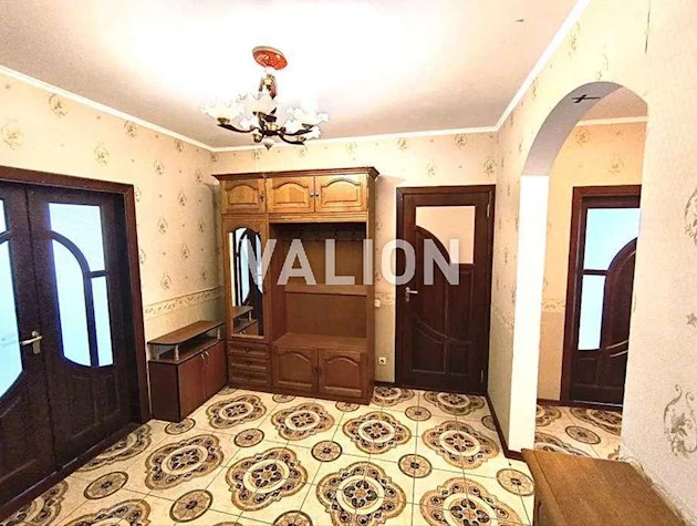 Продаж 3-к квартири вул. Машинобудівна 21а