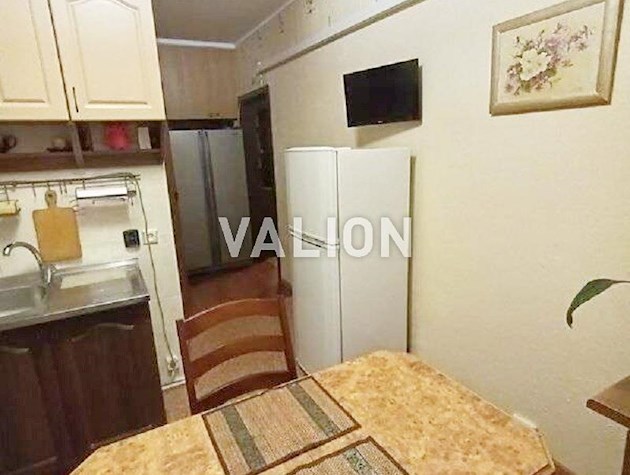 Продам 3к квартиру, ул. Симиренко, 22Б, Святошинский, 77 м2, ремонт