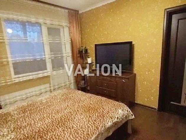 Продам 3к квартиру, ул. Симиренко, 22Б, Святошинский, 77 м2, ремонт
