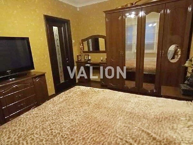 Продам 3к квартиру, ул. Симиренко, 22Б, Святошинский, 77 м2, ремонт