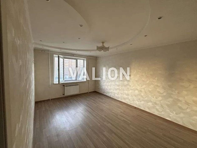 Продажа 1-к квартиры ул. Княжий Затон 17б