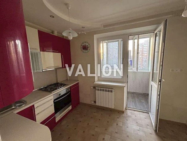 Продажа 1-к квартиры ул. Княжий Затон 17б