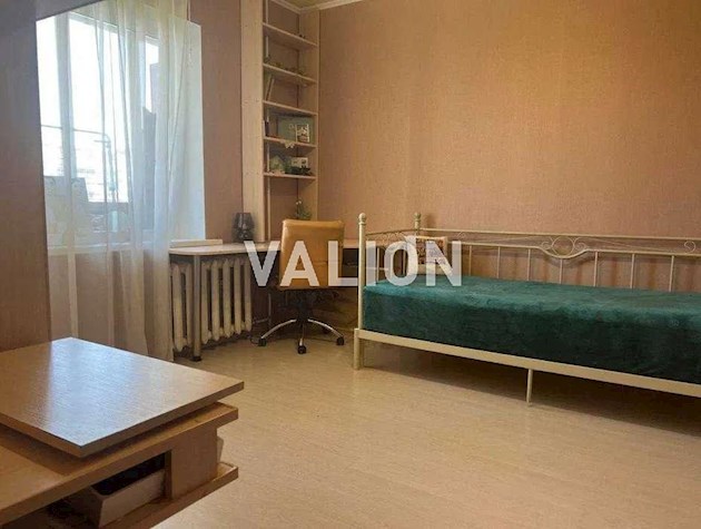 Продажа 3-к квартиры ул. Сержа Лифаря 9/61