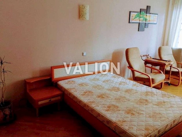 Продажа 1-к квартира ул. Анны Ахматовой 13