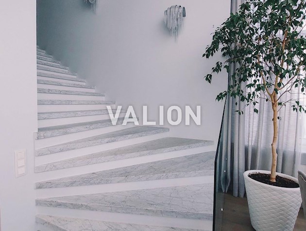 Продаж сучасної квартири з авторським ремонтом Чорновола, 29А Без комісії