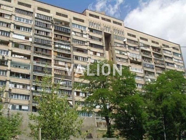 Продаж 2-к квартири вул. Петра Болобчана 4а