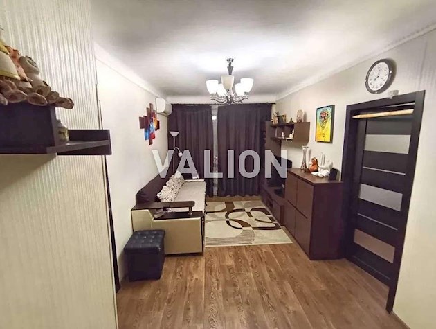 Продаж 2-к квартири Голосіївський район пр. Науки, 74