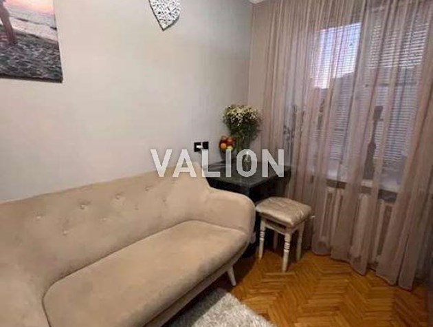 Продажа 1-к квартирі ул. Желудева 8а