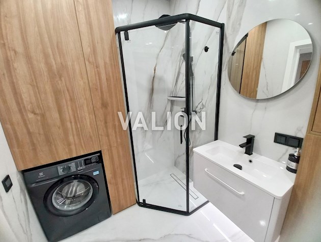 Продается 1-комнатная квартира, ЖК Республика (Теремки), улица Семьи Костяковских, 10