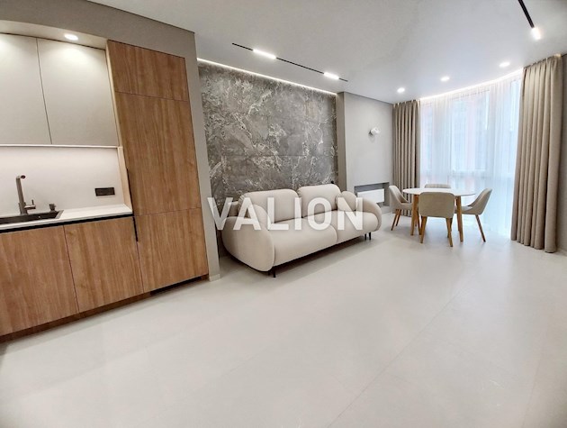 Продается 1-комнатная квартира, ЖК Республика (Теремки), улица Семьи Костяковских, 10