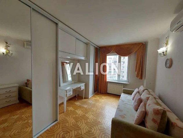 Продажа 3-к квартиры просп. Николая Бажана 36