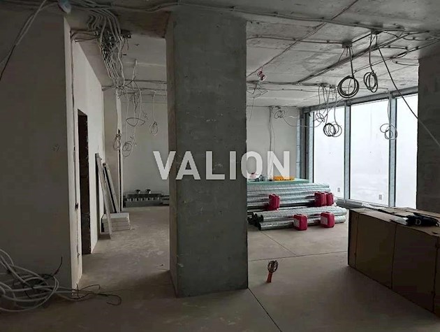 Продаж 2-к квартири вул. Іоанна Павла II 12