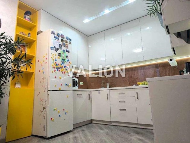 Продажа 3-к квартиры ул. Коперника 3