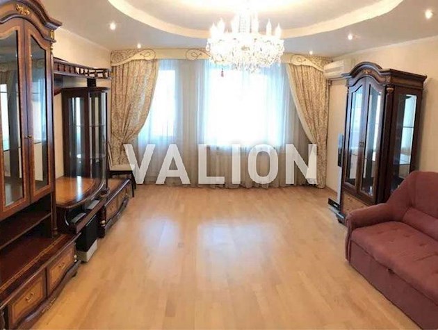 Продажа 3 комнатной квартиры с ремонтом, пр.Красной Калины 72 (пр.Маяковского, 72), Деснянский район.