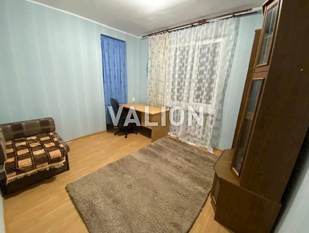 Продам 2 комнатную квартиру по ул. Верховинца,10