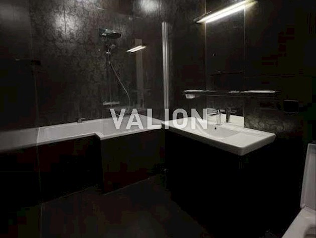 Продаж 2-к квартири із паркомісцем вул. Велика Васильківська 27