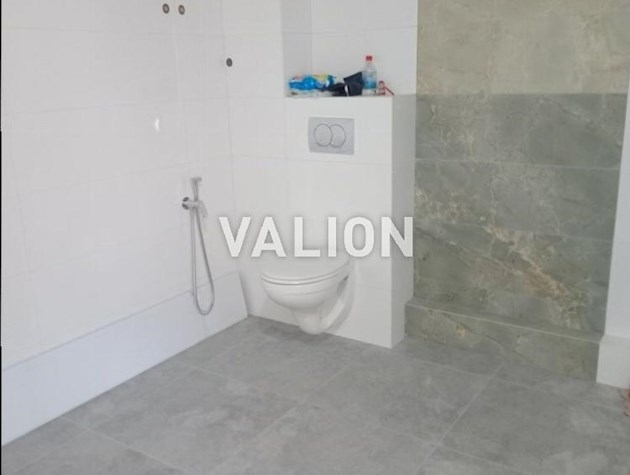 Продаж 2-к квартири вул. Андрія Верхогляда 14а