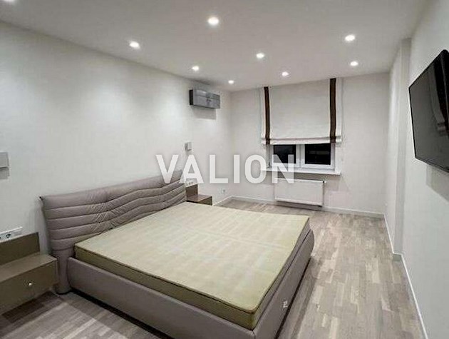 Продажа 3к квартиры по ул Дмитриевская 75, ЖК Златоустовский Шевченковский р-н