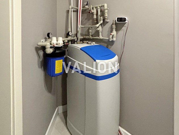 Продажа Трехкомнатная квартира в Подольском районе, ул. Константиновская, 51. Центр Подола. Без комиссии