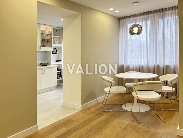 Продажа Трехкомнатная квартира в Подольском районе, ул. Константиновская, 51. Центр Подола. Без комиссии