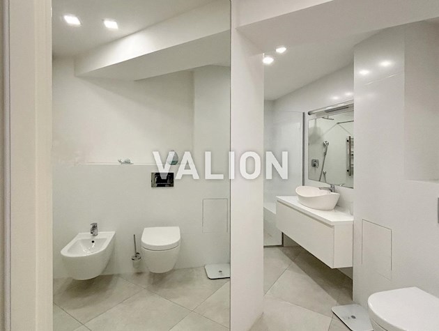 Продажа: Трехкомнатная квартира в Подольском районе, ул. Константиновская, 51. Центр Подола. Без комиссии