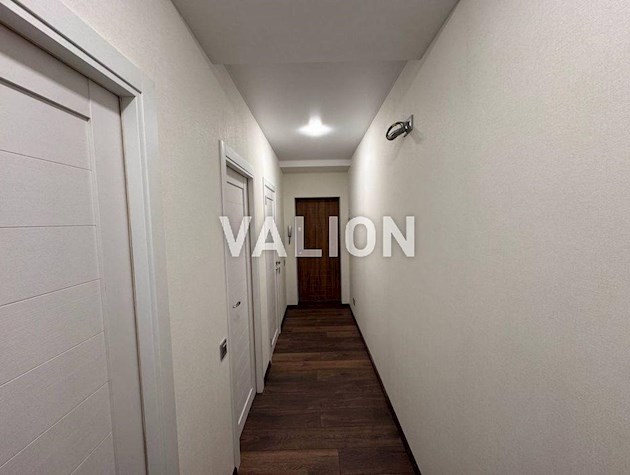 Продается 2-комнатная после капитального ремонта Тбилисский переулок, 3А Шевченковский район