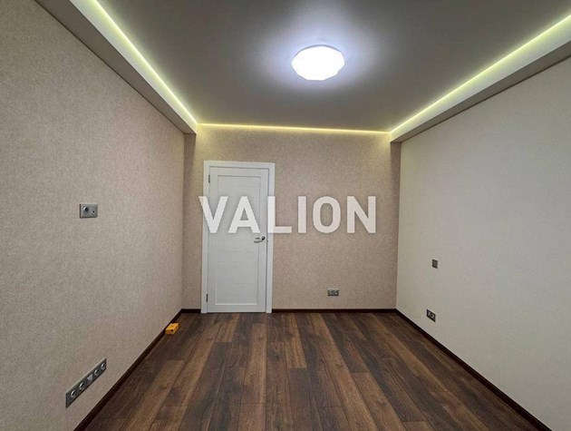 Продается 2-комнатная после капитального ремонта Тбилисский переулок, 3А Шевченковский район