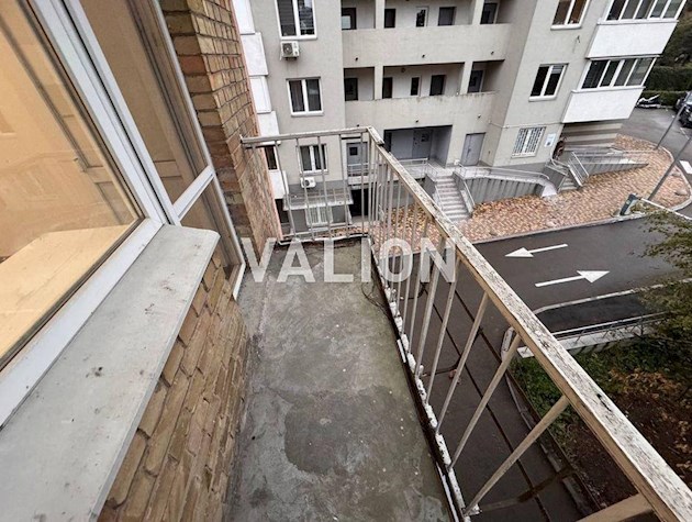 Продается 2-комнатная после капитального ремонта Тбилисский переулок, 3А Шевченковский район