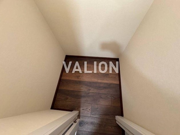 Продается 2-комнатная после капитального ремонта Тбилисский переулок, 3А Шевченковский район