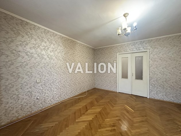 Продажа 3-к квартиры ул Авиаконструктора Антонова 11,Соломенский район