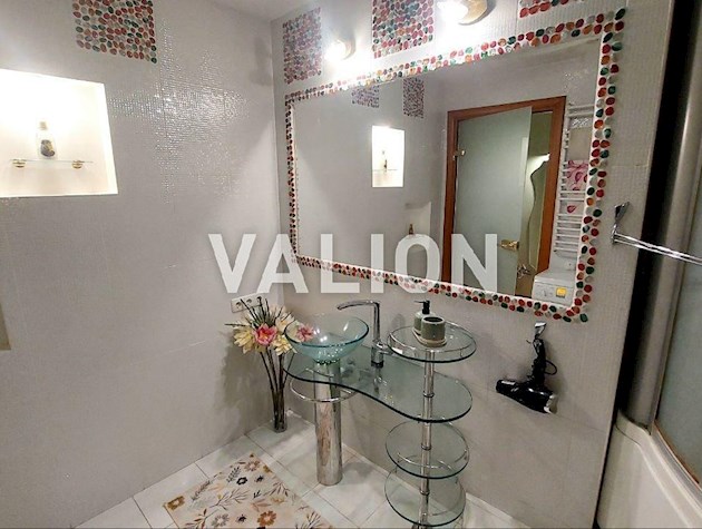 Продажа 3к квартиры ул Героев Днепра 32 Оболонский р-н Правый берег