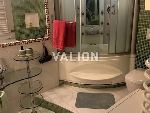 Продаж 3-к квартири вул. Героїв Дніпра 32