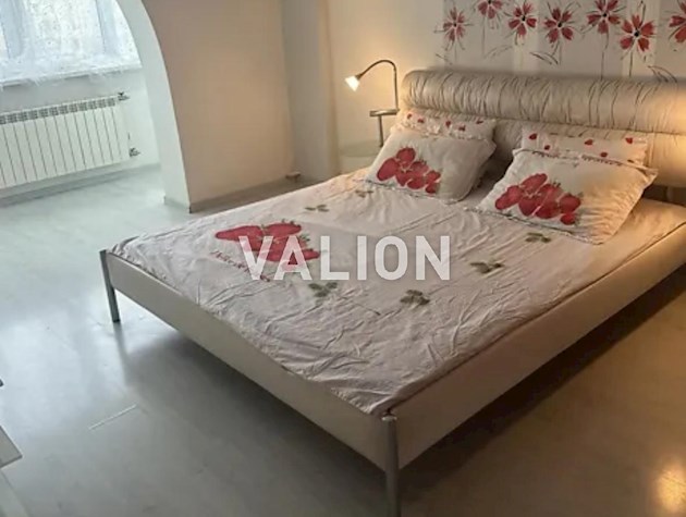 Продаж 3-к квартири вул. Героїв Дніпра 32