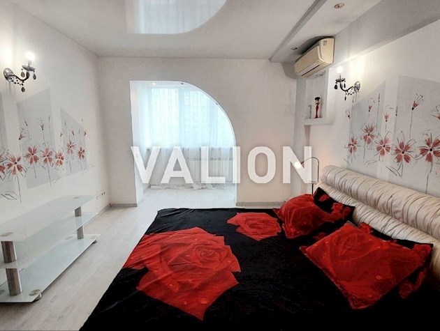 Продажа 3к квартиры ул Героев Днепра 32 Оболонский р-н Правый берег