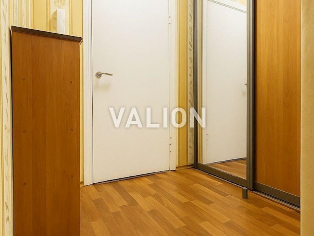 Продажа: 1 — комнатная на ул. Харченко Евгения, 27, Дарницкий район