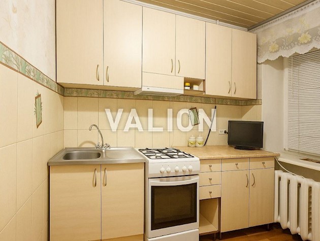 Продажа: 1 — комнатная на ул. Харченко Евгения, 27, Дарницкий район