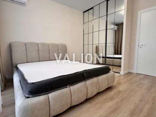 Продажа 3-к квартиры Берестейский проспект 1в