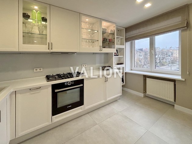 Продажа двух смежных 3-комнатных квартир в Подольском районе, ул. Константиновская, 51 центр Подола. Без комиссии