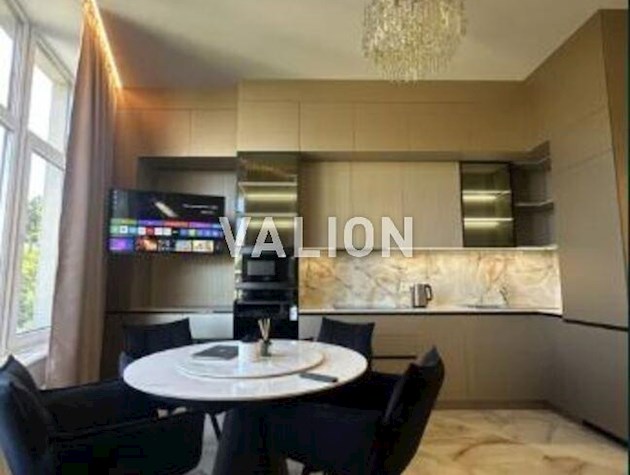 Продажа: 2к квартиры Печерск Плаза ЖК 52 Жемчужина улица Бойчука 17 Печерский район Правый берег