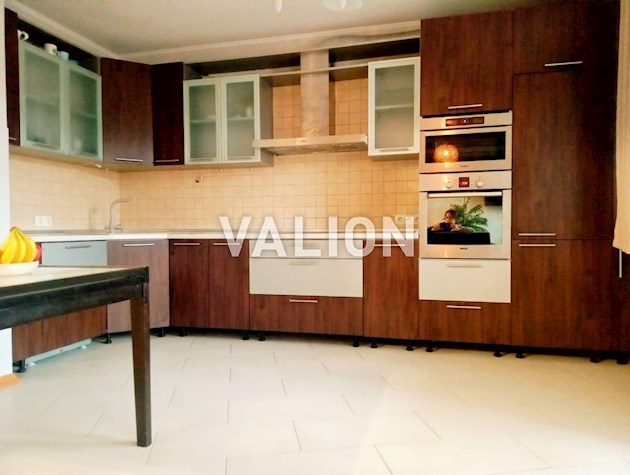 Продажа двухкомнатной квартиры, Соломенский район, ул. Мокрая (Кудряшова), 3