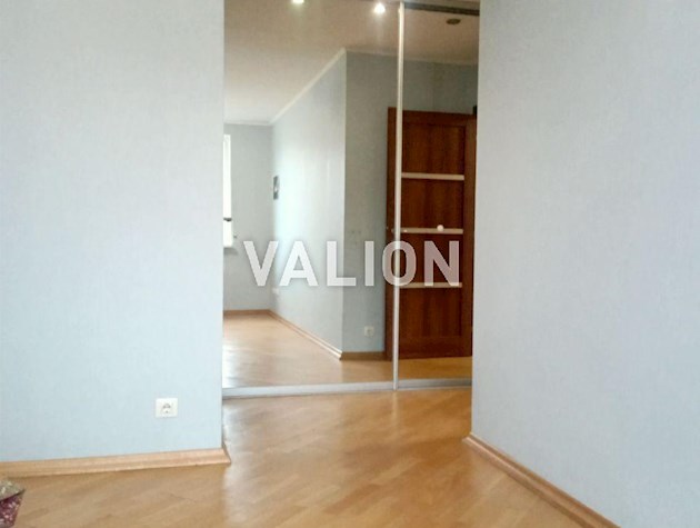 Продажа двухкомнатной квартиры, Соломенский район, ул. Мокрая (Кудряшова), 3