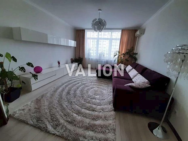 Продажа 3-к квартиры ул Сикорского 4д, метро Сырец