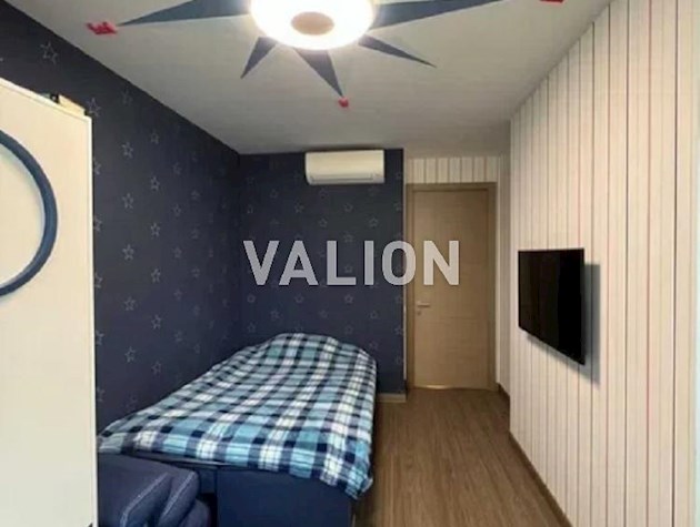 Продажа 3 комнатной квартиры по ул. Шумского 3г